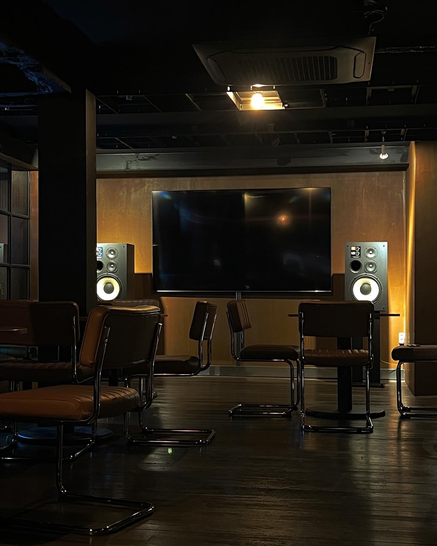 테스 디자인의 LP바 호프 희망 시공 사례 사진 01