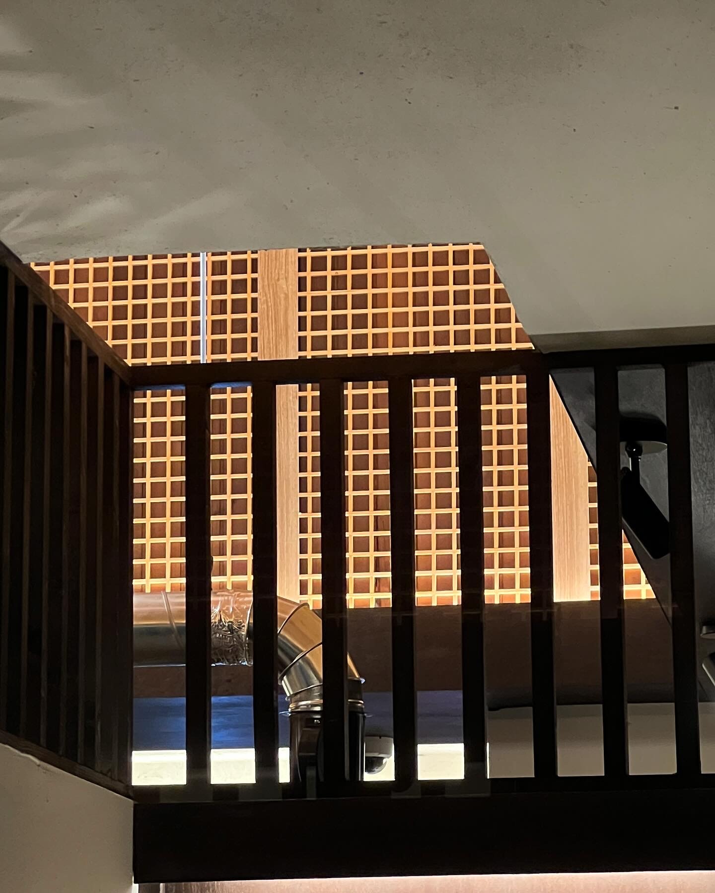 테스 디자인의 고깃집 팔구삼겹 시공 사례 사진 05